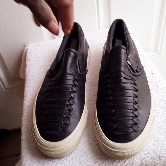 Vans Shoes Vans Mens Leather Athletic Shoes Poshmark
